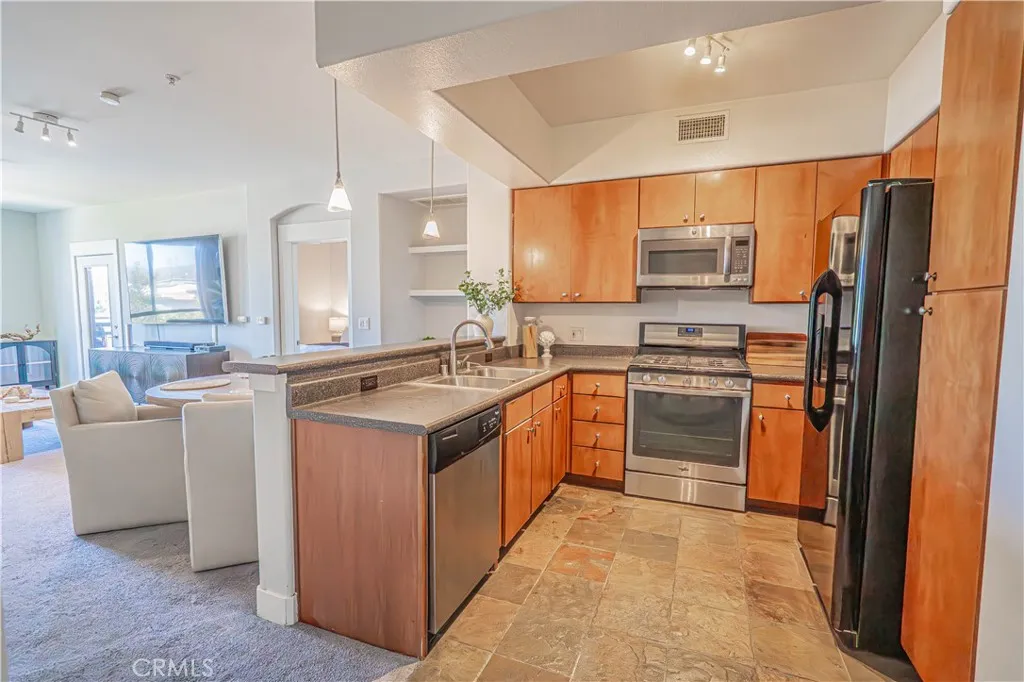 24585 Town Center Drive 4304, Valencia, California 91355 home-pic-1