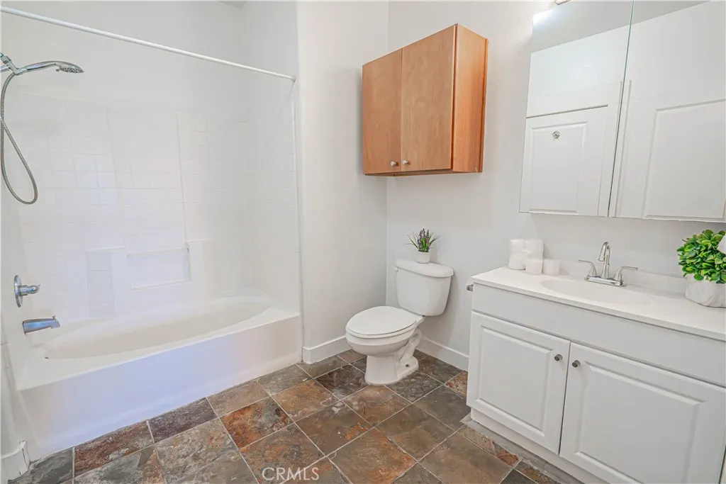 24585 Town Center Drive 4304, Valencia, California 91355 home-pic-18