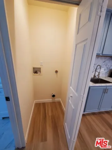 1120 W 87th Street, Los Angeles, California 90044