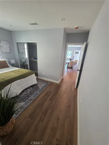 427 E 61st, Los Angeles, California 90003