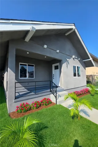427 E 61st, Los Angeles, California 90003