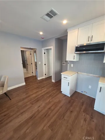 427 E 61st, Los Angeles, California 90003