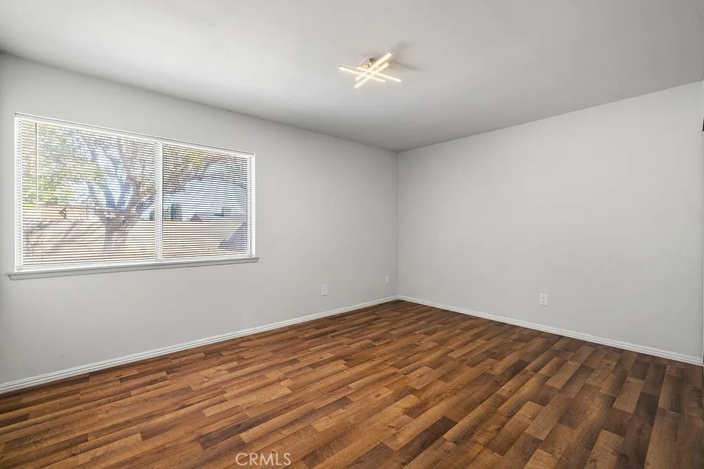 2229 W Avenue K14, Lancaster, California 93536 home-pic-23