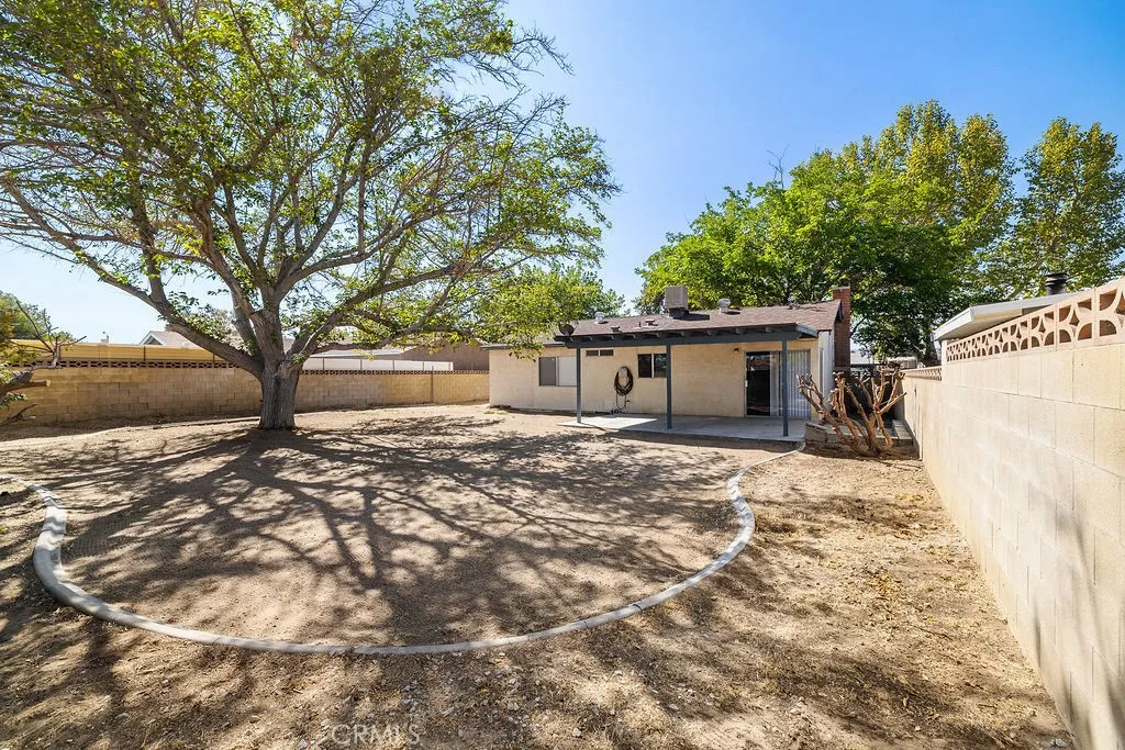 2229 W Avenue K14, Lancaster, California 93536 home-pic-30