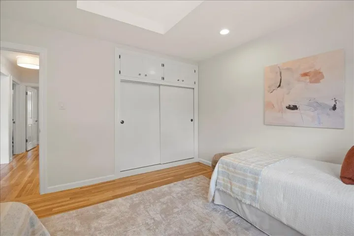 1059 Nilda Avenue, Mountain View, California 94040