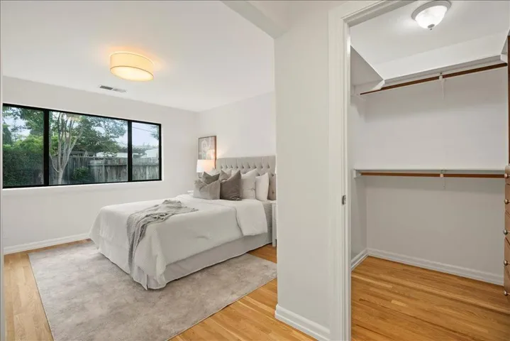 1059 Nilda Avenue, Mountain View, California 94040