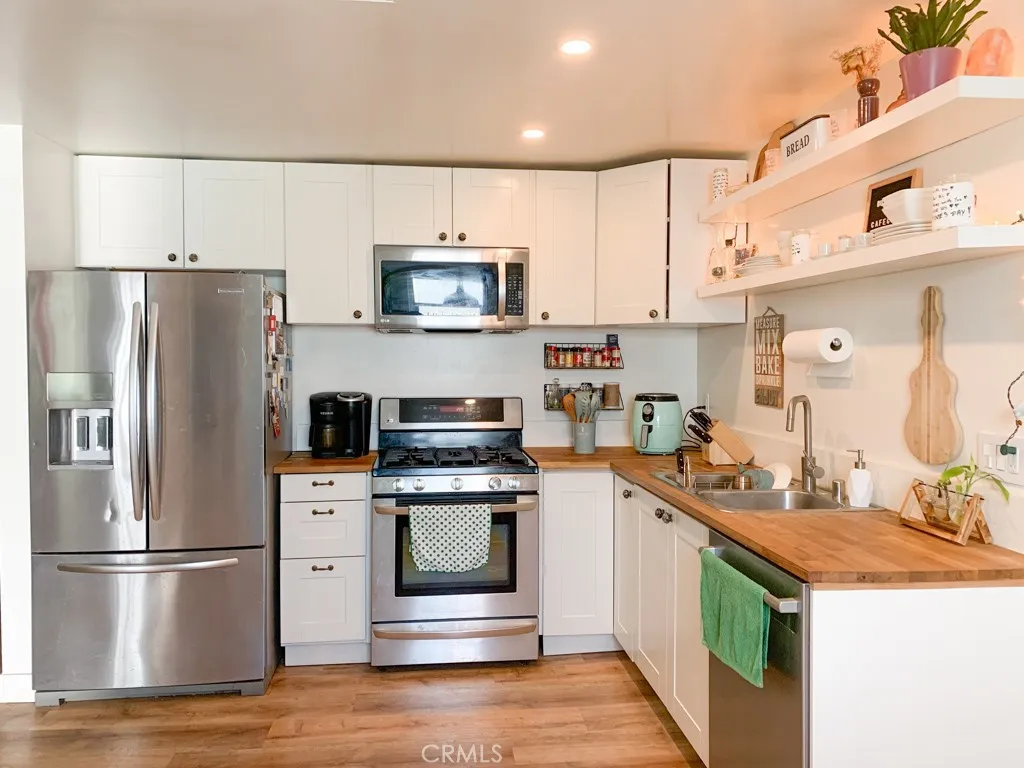 11835 Gale Ave, Hawthorne, California 90250 home-pic-49