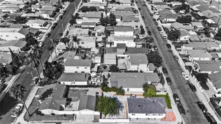 13661 Earnshaw Avenue, Downey, California 90242