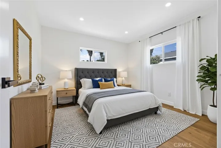 13661 Earnshaw Avenue, Downey, California 90242