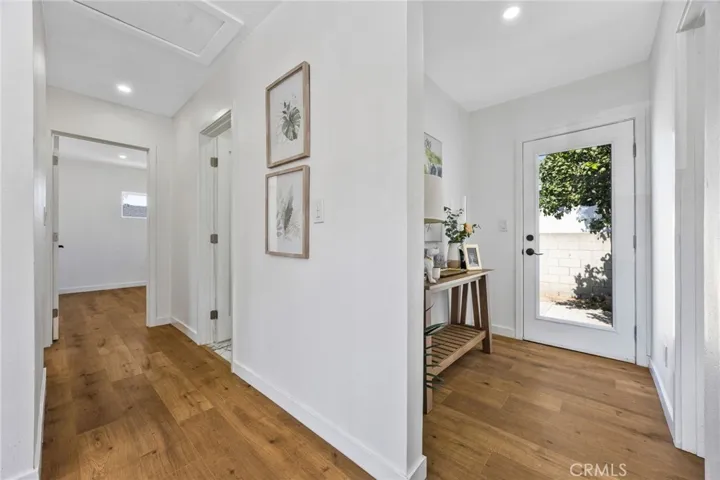 13661 Earnshaw Avenue, Downey, California 90242