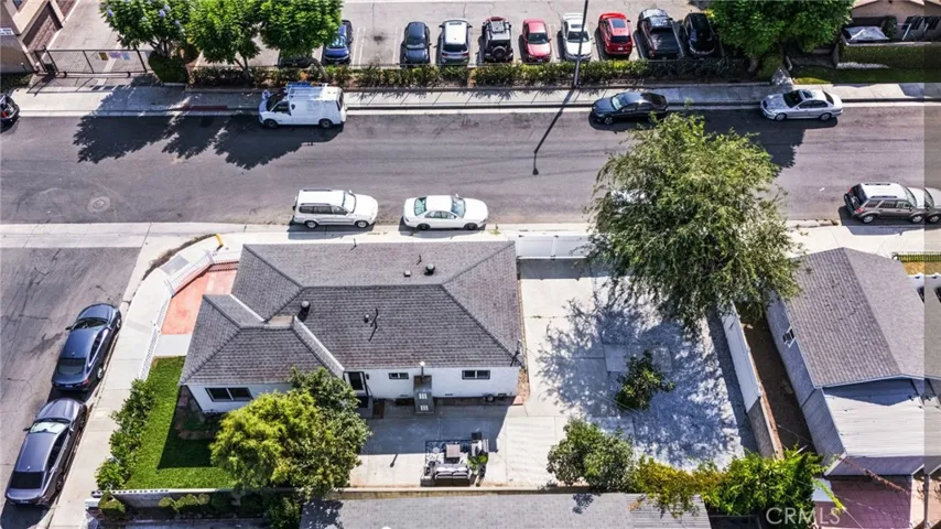 13661 Earnshaw Avenue, Downey, California 90242
