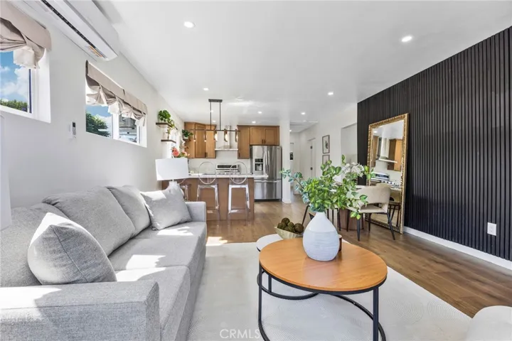13661 Earnshaw Avenue, Downey, California 90242
