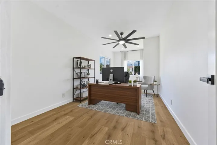 13661 Earnshaw Avenue, Downey, California 90242