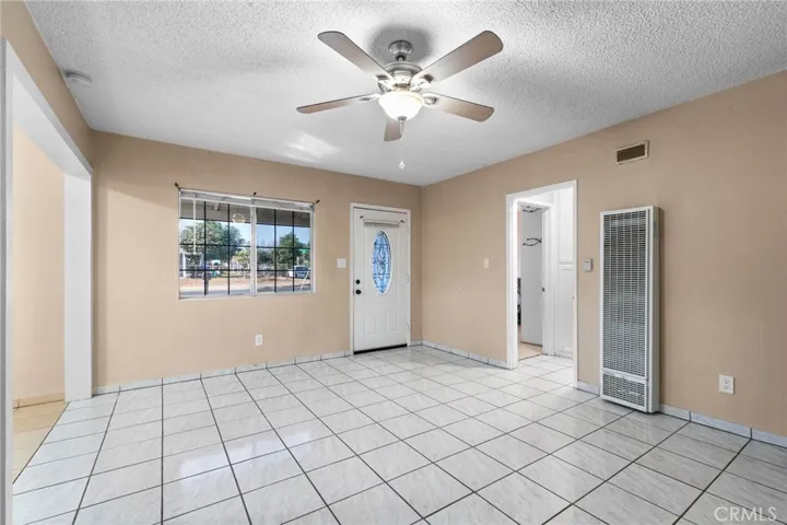 14935 Hibiscus Avenue, Fontana, California 92335