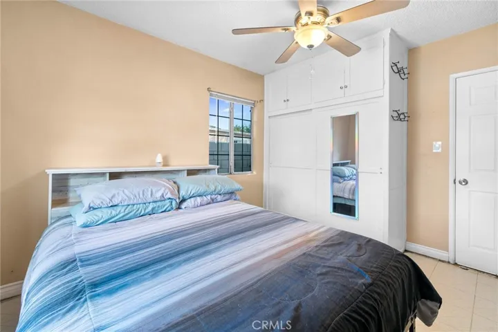 14935 Hibiscus Avenue, Fontana, California 92335