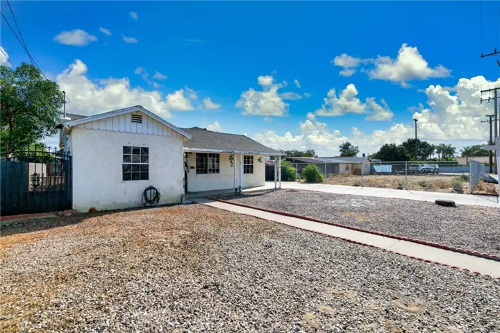 14935 Hibiscus Avenue, Fontana, California 92335