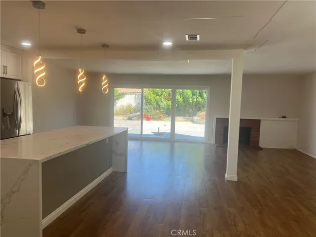 6925 Maycroft Drive, Rancho Palos Verdes, California 90275