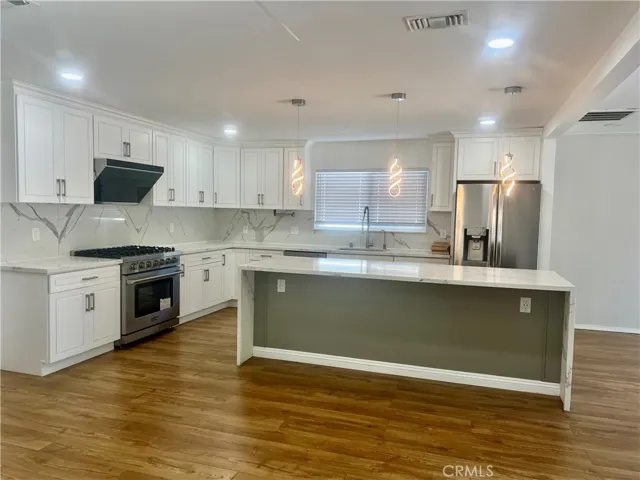 6925 Maycroft Drive, Rancho Palos Verdes, California 90275