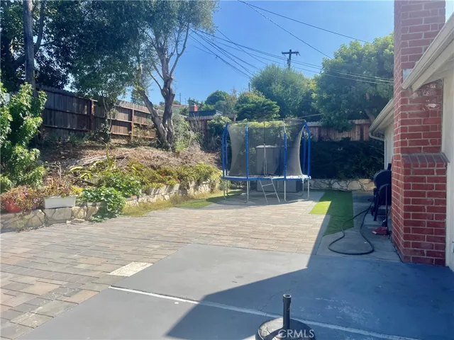 6925 Maycroft Drive, Rancho Palos Verdes, California 90275