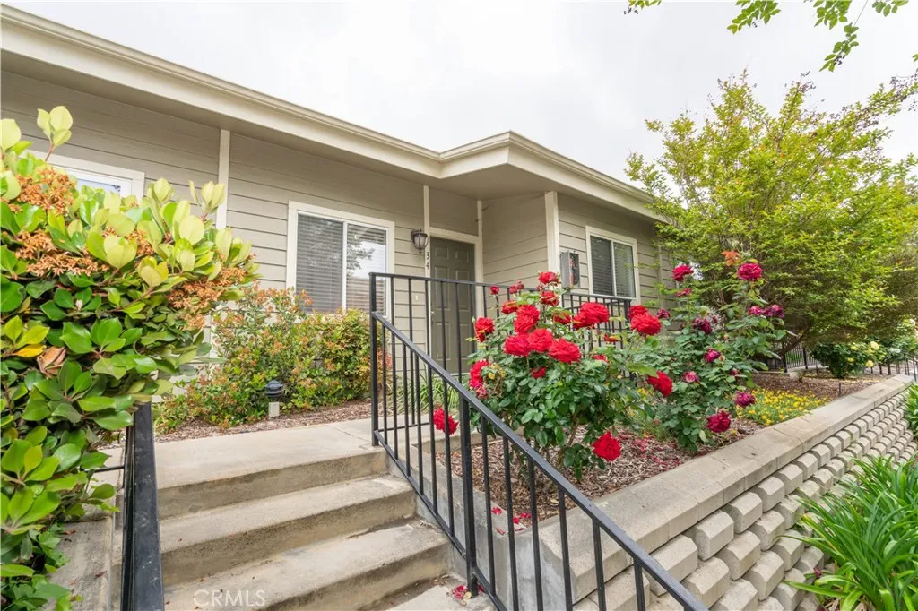 11377 Osborne Place 34, Sylmar, California 91342 home-pic-0
