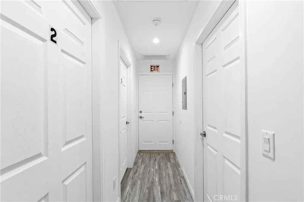 6738 Coldwater Canyon, North Hollywood, California 91606 home-pic-16