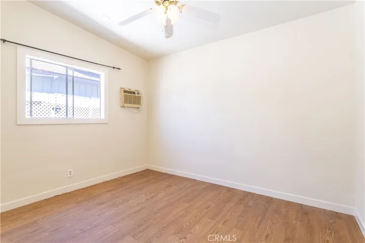 22152 Schoolcraft Street, Canoga Park, California 91303