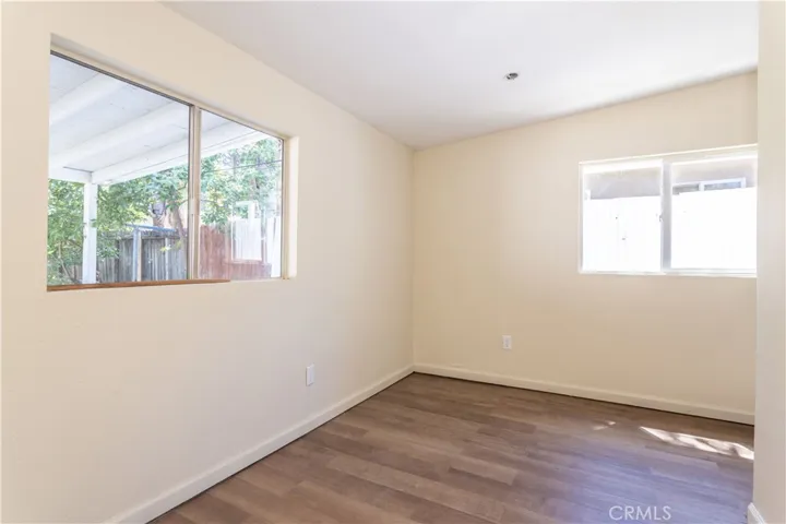 22152 Schoolcraft Street, Canoga Park, California 91303