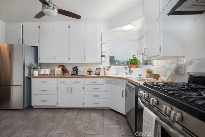 Ample counter space