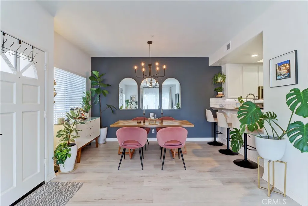 2960 Champion Way 1814, Tustin, California 92782 home-pic-5