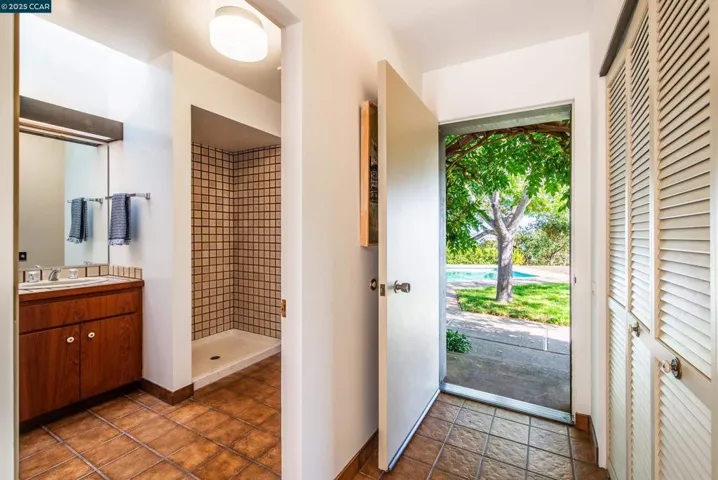 1275 Panorama Drive, Lafayette, California 94549