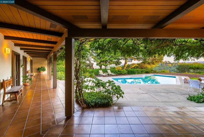 1275 Panorama Drive, Lafayette, California 94549