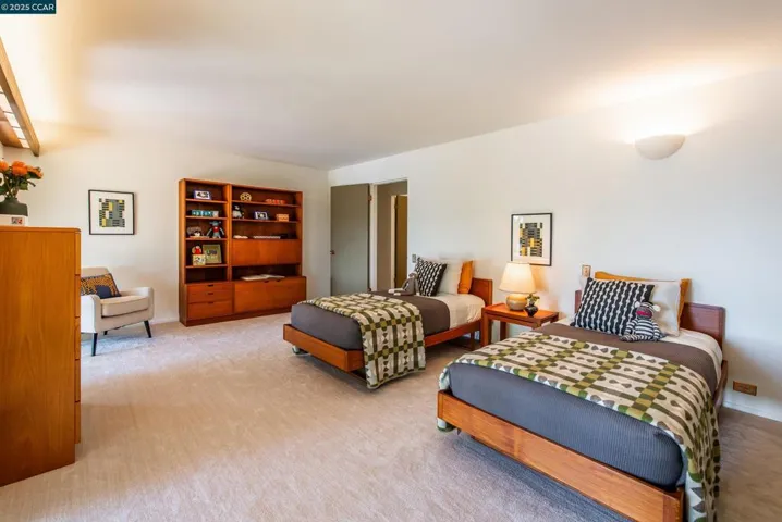 1275 Panorama Drive, Lafayette, California 94549