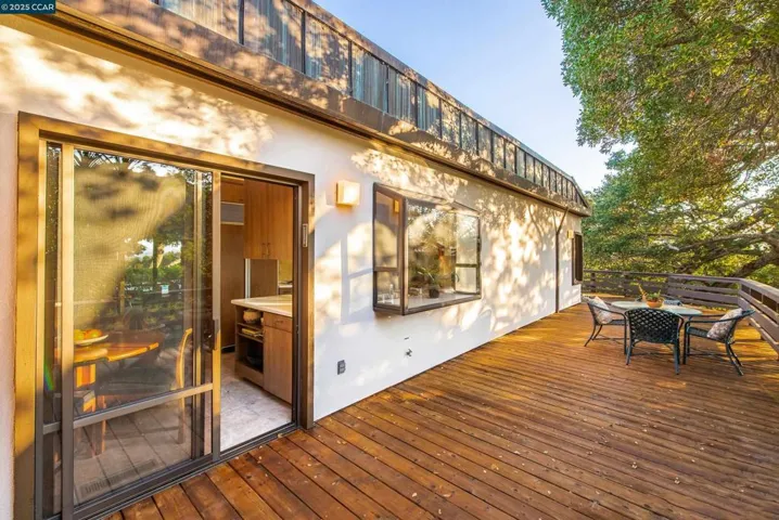 1275 Panorama Drive, Lafayette, California 94549