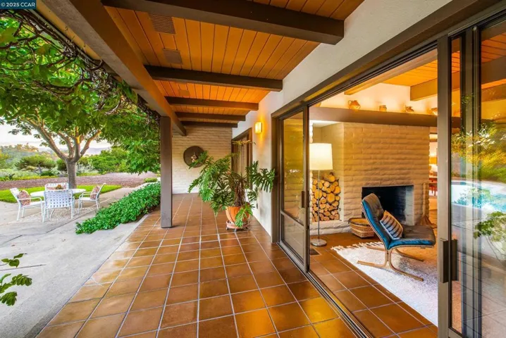 1275 Panorama Drive, Lafayette, California 94549