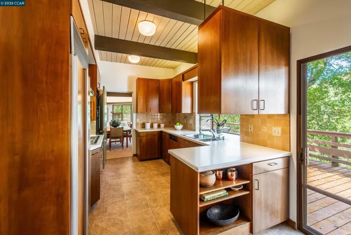 1275 Panorama Drive, Lafayette, California 94549