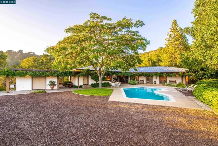 1275 Panorama Drive, Lafayette, California 94549