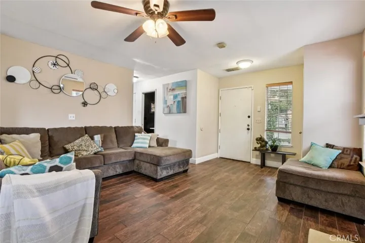 989 Northgate Drive, Yuba City, California 95991