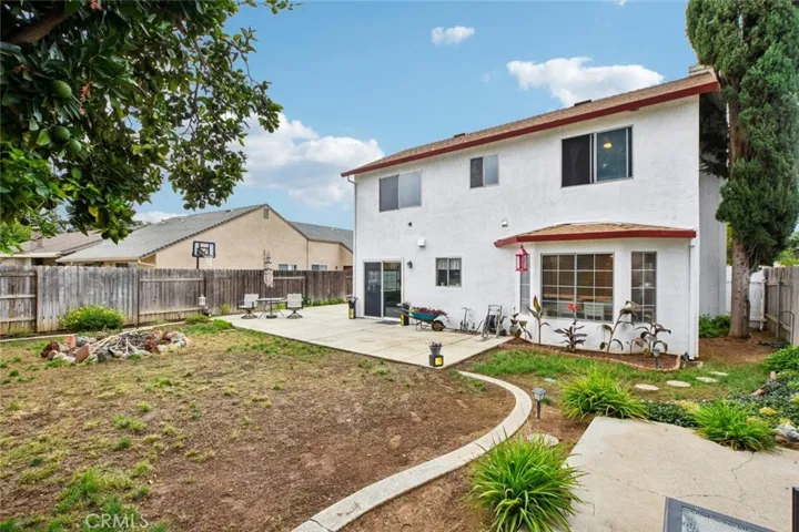 989 Northgate Drive, Yuba City, California 95991
