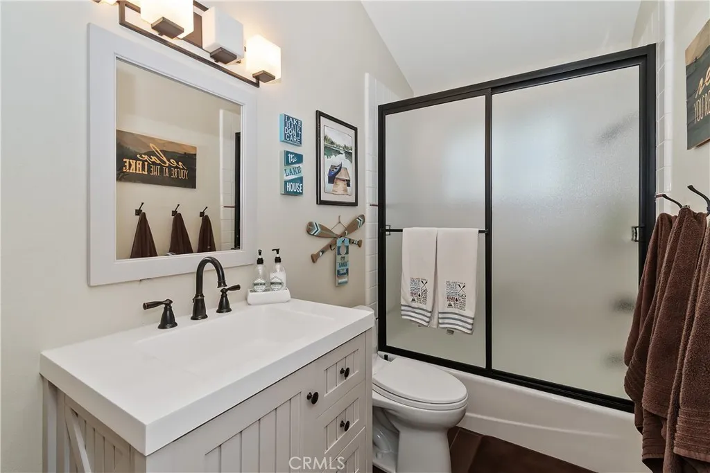 244 Corona Circle, Lake Arrowhead, California 92352 home-pic-29