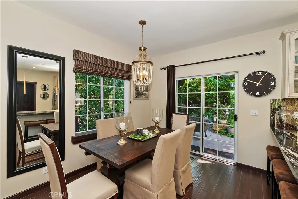 244 Corona Circle, Lake Arrowhead, California 92352 home-pic-6