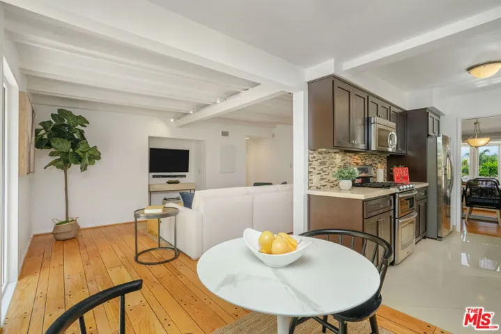 12952 Greenleaf Street, Studio City, California 91604
