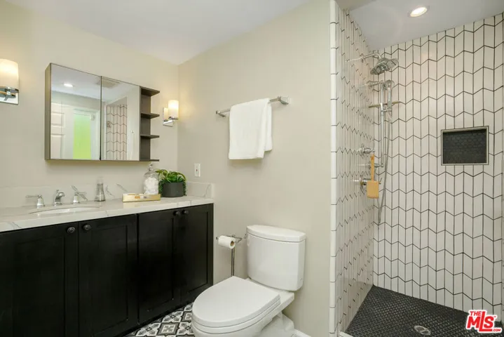 12952 Greenleaf Street, Studio City, California 91604