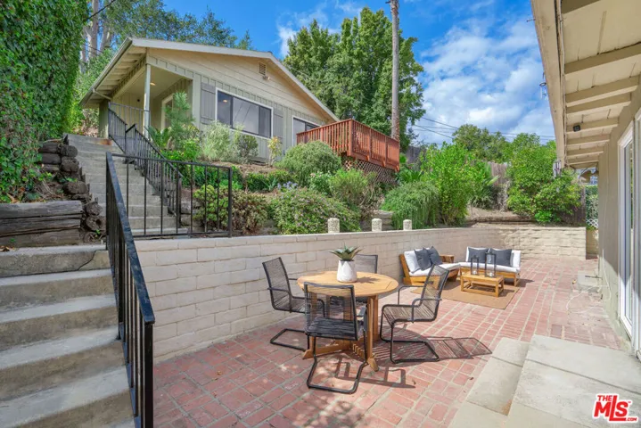 12952 Greenleaf Street, Studio City, California 91604