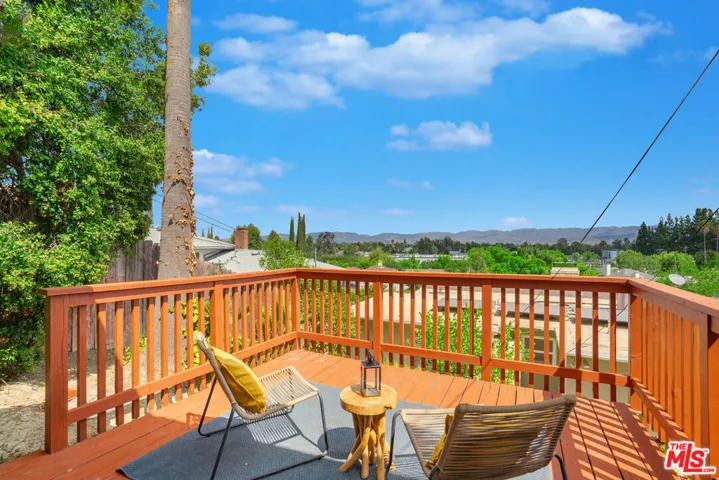 12952 Greenleaf Street, Studio City, California 91604