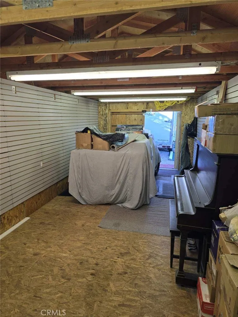 15291 Wells Fargo Street, Hesperia, California 92345 home-pic-43