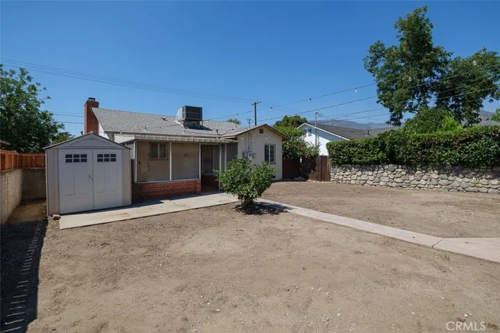 1010 N Sunset Avenue, Azusa, California 91702