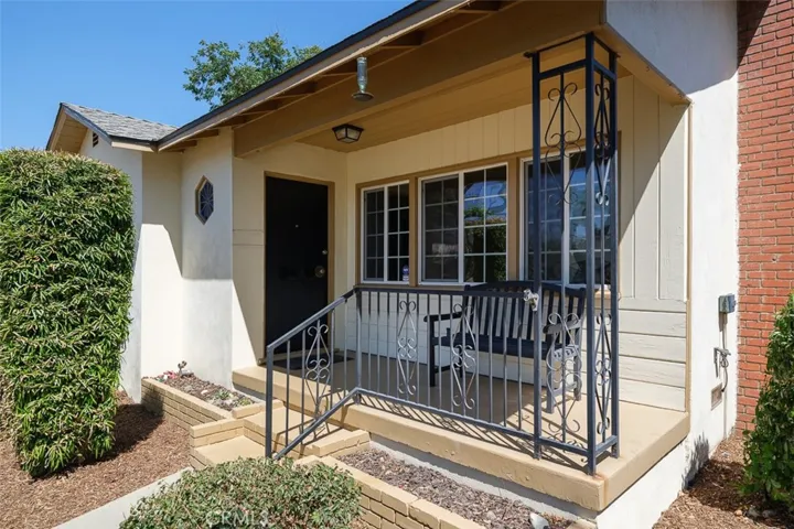 1010 N Sunset Avenue, Azusa, California 91702
