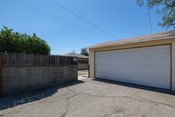 1010 N Sunset Avenue, Azusa, California 91702