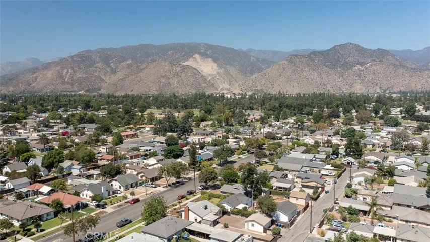 1010 N Sunset Avenue, Azusa, California 91702