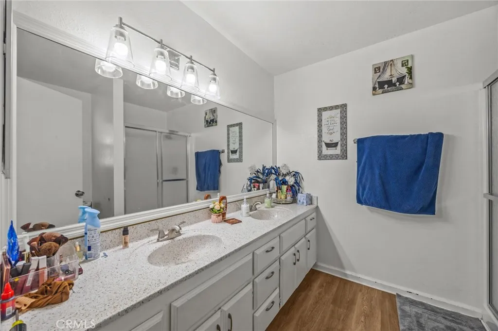 21928 Isatis Avenue, Apple Valley, California 92307 home-pic-22